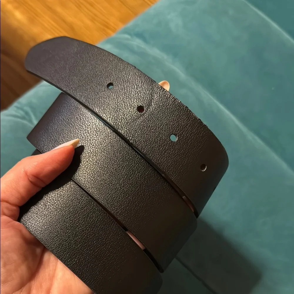 Elegant Black Leather Belt with Gold Buckle